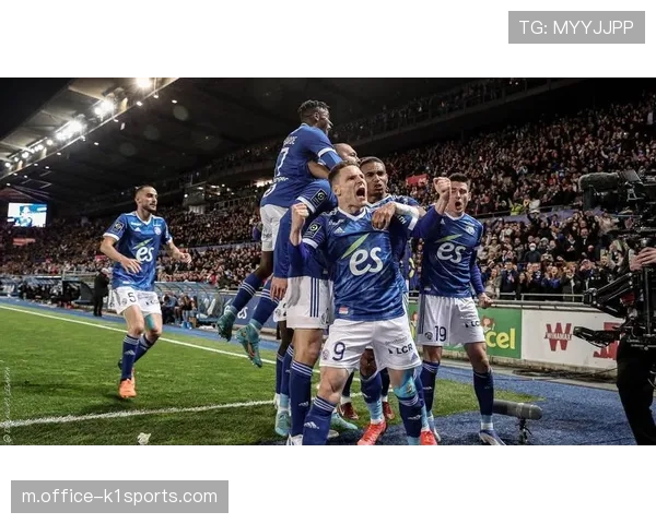 墨尔本城依靠控球体系取胜 澳甲球队主场优势渐显 墨尔本城依靠控球体系取胜 澳甲球队主场优势渐显